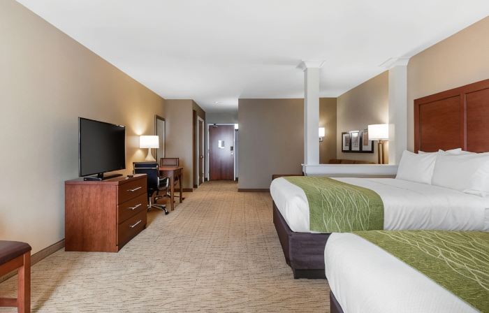 Comfort Inn & Suites at CrossPlex Village