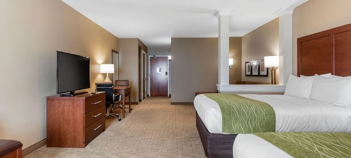 Comfort Inn & Suites at CrossPlex Village Hotels in Birmingham