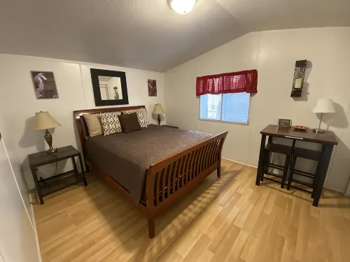50% to Book Home - Super Clean 3Br- Sleeps 6- by TNT - 4 Yıldız