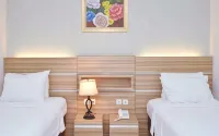 Gaia Asri Hotel - balcony