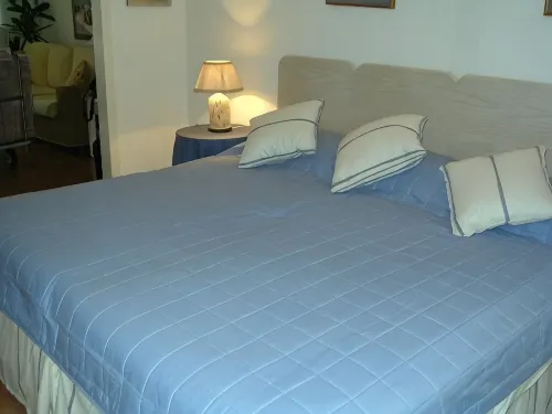 Quality ground floor apartment, platinum west coast, Holetown, Barbados