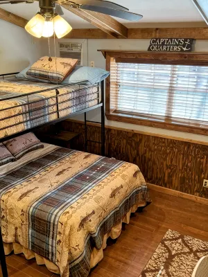 Barndominium by the Lake-Pet Friendly - WiFi