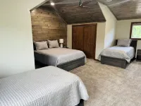 Located in the Heart of MN Lakes Country with much to do in the area. - Homestays