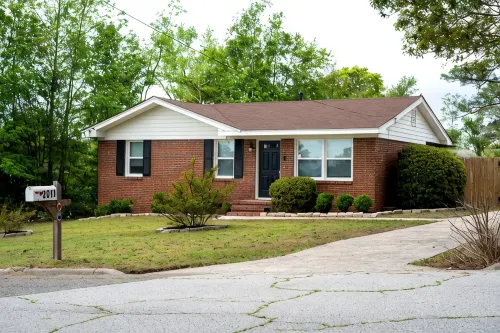 Cozy 2 bed & 1 bath 3.5 mi from The Augusta National - Bungalows