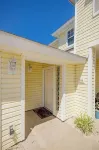Top Rated!!  Poolside Ground Floor Master Br Walk to New Brewsters & the Beach