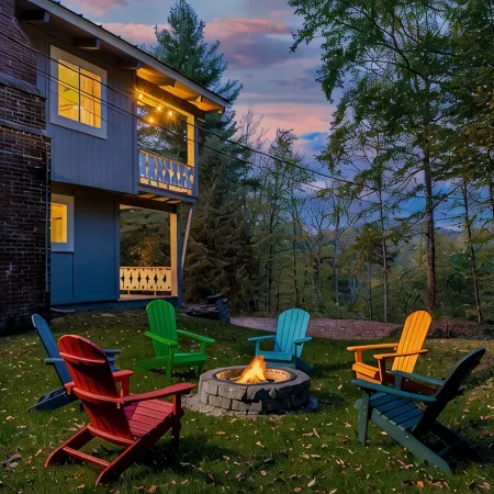 Tanglewood Retreat - Hot Tub - Fire Pit - Mountain View