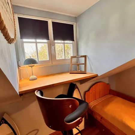 large holiday home with terrace and garden - close to the old town, family friendly