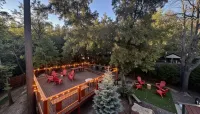 Twain Harte Group Cabin: Sleeps 21+, Walk to Town, Lake Access, Pet-Friendly - 2-Star