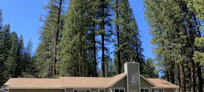 New AC Installed:  3 Bedroom Home with Golf Course View , Dogs OK Hotel di Plumas County