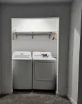 Remodeled 1890 original 2 bed in Wheeling w partial views of the Ohio River.