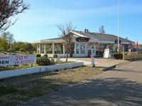 Beautiful holidayhouse with seaview and wellness area