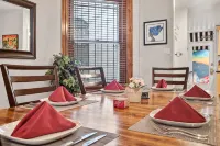 The Arusha House Capitol: Hill : Garage : Yard - Bungalows