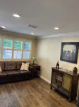 Guest House in Prime Area!
