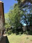 Cottage in the green, a stone's throw from the sea