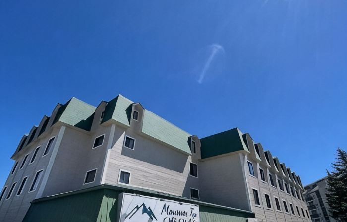 Luxury 1BR, ski in/out at Snowshoe!