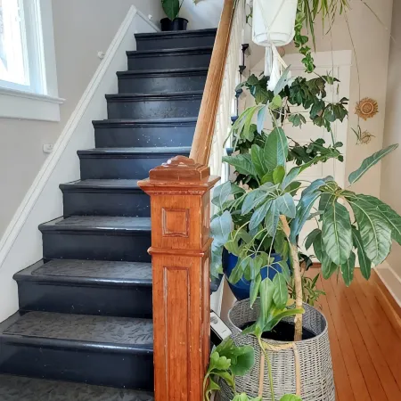Billiken Inn, Private Loft in 2 Story Victorian
