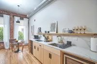 Charming European-style Studio in the Historic Orenge Building, Downtown Durham. -  Apartamentos vacacionales