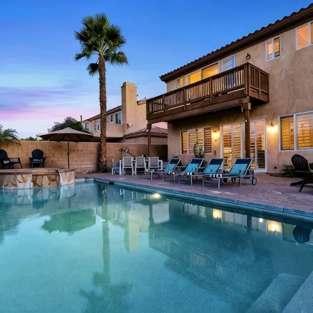 Near Coachella Festival, 5min walk 2 BNP Paribas, pool spa, 7bdrm, mountain view