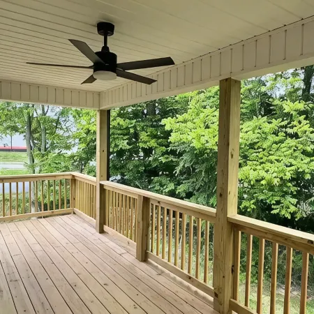Downtown Liberty’s New Modern Cozy 4 Bed Townhome