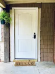 The Little Manor on 7th, secluded cottage moments from Historic Downtown Laurel