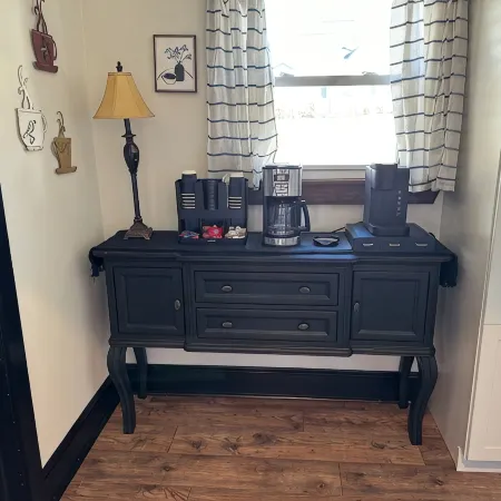 2-bedroom vacation home just a two minute walk to downtown