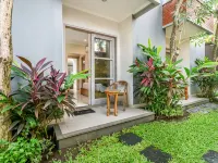 Manna Bali Guesthouse by Seven Boards Hotels near Berawa