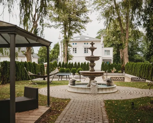 Langhaus Rechts mit Eigener Terrasse auf dem Gelände vom Henriettenhof Hotels in Gromitz