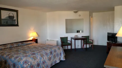 Essex House Motel