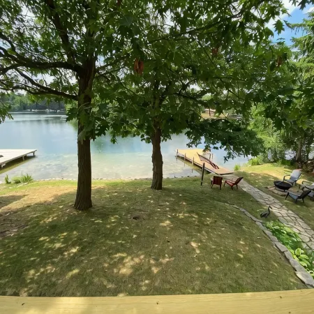Waterfront house on Miner Lake- Waupaca Chain