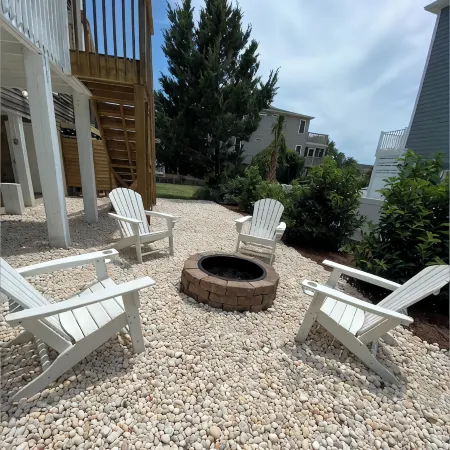 Sunset Beach HGTV Winner! Great Location, Steps to Beach!
