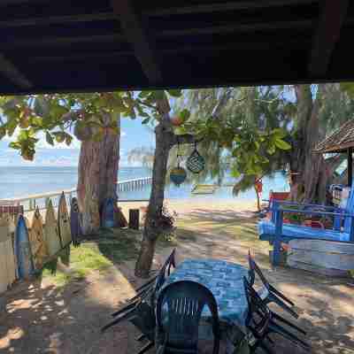 Maison SUR Belle Plage Plage Blanche Bungalow Hotel Exterior