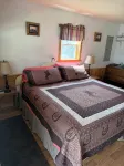 Kara Creek Ranch - King Bed Cabin #8