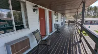 The Nova Motel - Pet friendly