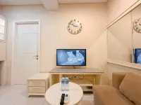 Restful and Good Location 1BR Apartment at Trillium Residence By Travelio - Condos