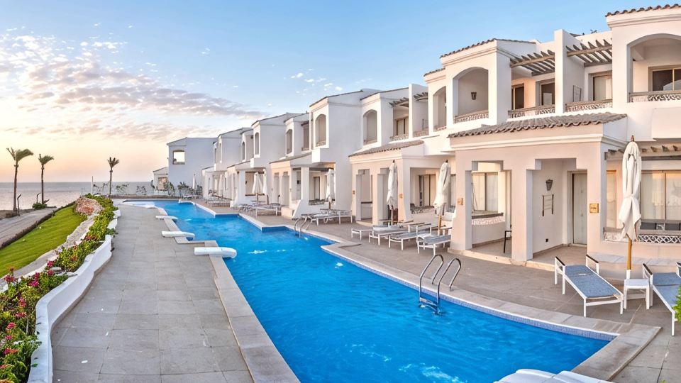 Invidia Coral Beach Tiran