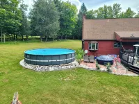 Grand Manor in Windham | 6Br, 4 BA, Pool, Hot Tub & Cinema, Gardens, Skiing 7Min - Swimmingpools