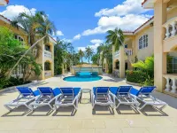 Ground Floor Unit, in Palm Beach Area - 2-Star