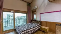 Uljin Blue Ara Pension