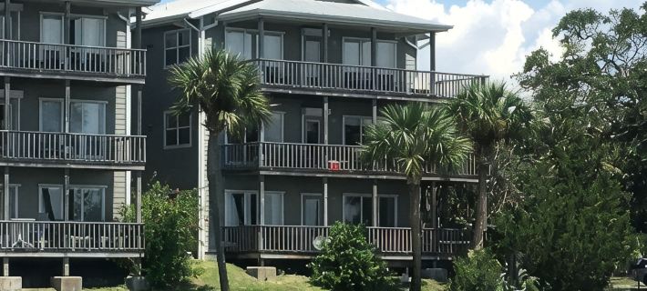 Seahorse Landing Отели в г. Леви