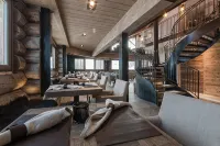 Sunny Valley Mountain Lodge