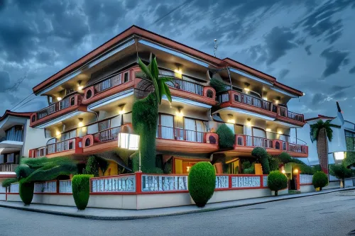 Milonas House Apartments