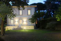 Lucca in Villa Lucrezia - Rum och frukost