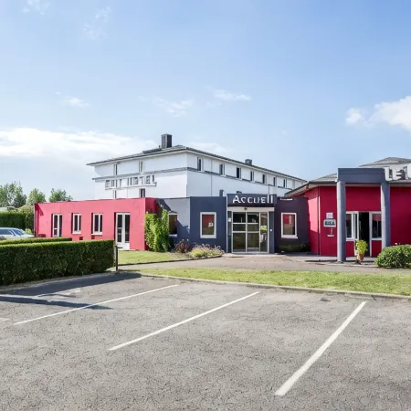 Brit Hotel Rennes le Castel