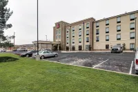 Comfort Suites Carlsbad - parking