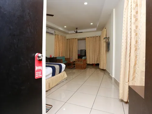 Sophiya Suites - Bed and Breakfasts