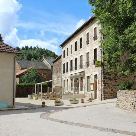 Logis Hotel Auberge de l'Allagnonette