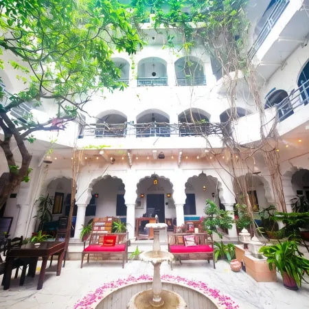 Inn Seventh Heaven