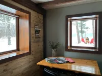 Private Blue Pine Getaway - 民泊