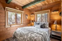 A Luxurious Prescott Log Cabin, 1 Mile to Downtown.