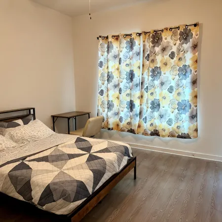 Charming 1-bedroom apartment with WiFi, fitness room in welcoming Leander Отели в г. Леандер